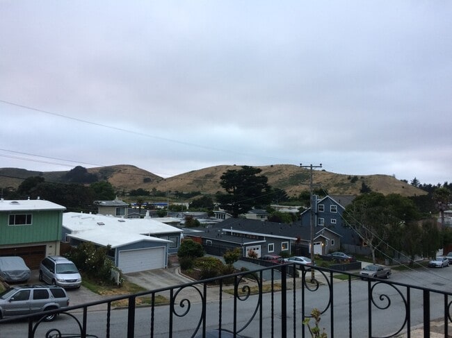 Photo - 233 Reichling Ave