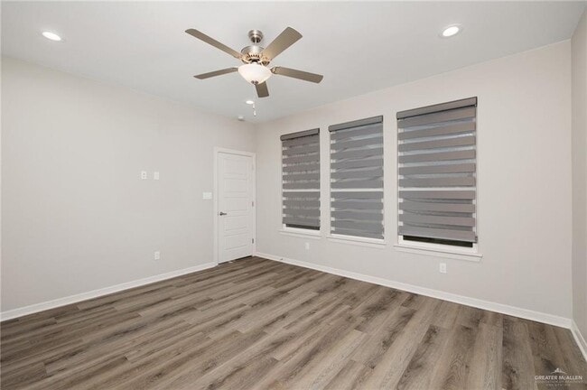 Photo - 17 Chalk Rdg Dr