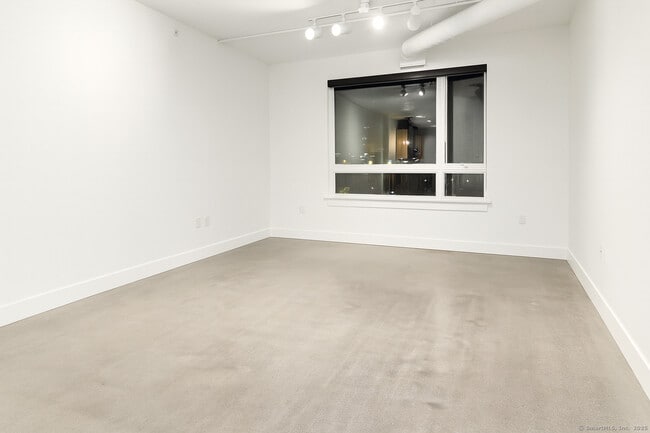 Building Photo - 267 Main St Unit 204 Rental
