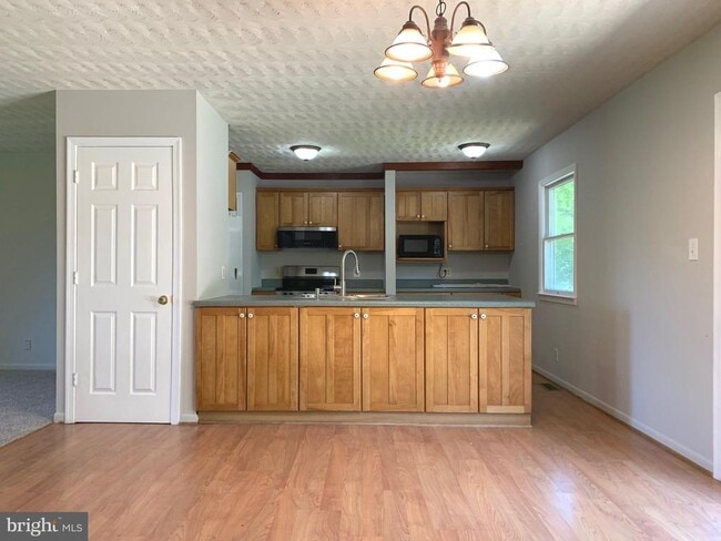 Photo - 10413 Eleys Frd Rd