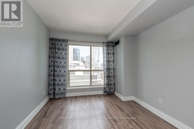 Photo - 25 The Esplanade Unité 2107