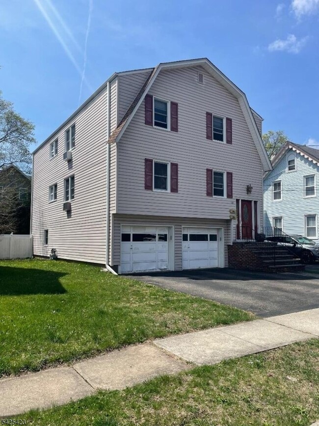 Photo - 107 Madison Ave Unit 1