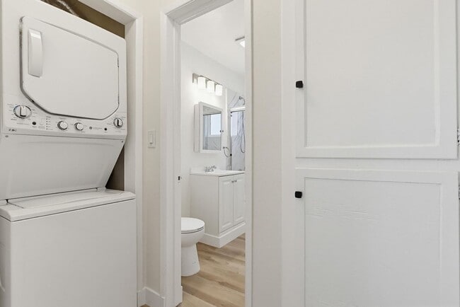 Photo - Chloe's Apartment's on Arlington