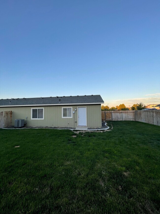 Photo - 601 S Kent St Unidad SI ID1505669P