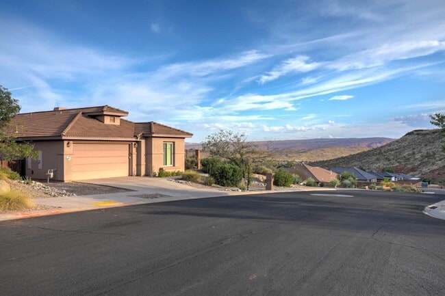 Photo - 1960 N Jones Ranch Rd