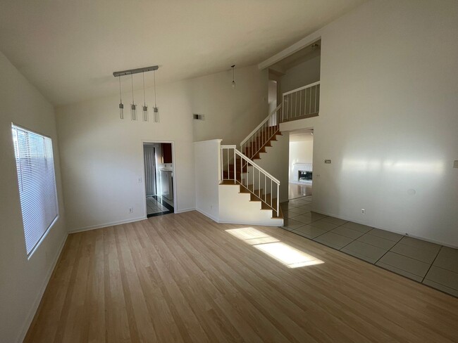 Photo - LARGE 4 BEDROOM 3 BATHROOM HOME IN MORENO VALLEY WITH LARGE YARD!