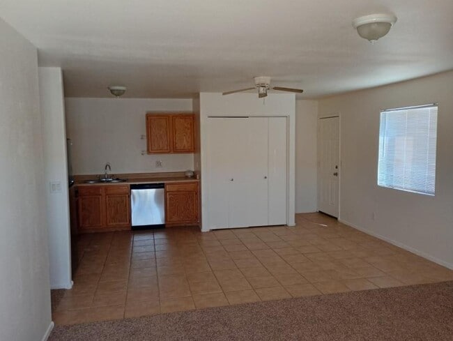 Photo - 3 bedroom in Arizona City AZ 85123