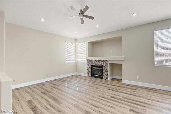 Photo - 1500 Truett St Unit 202