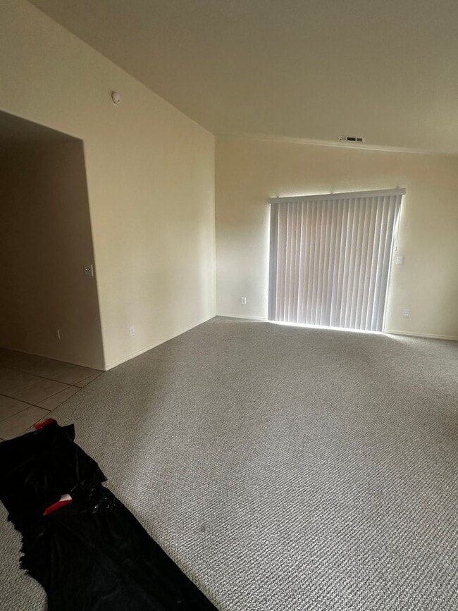 Photo - Newer Shandon Home