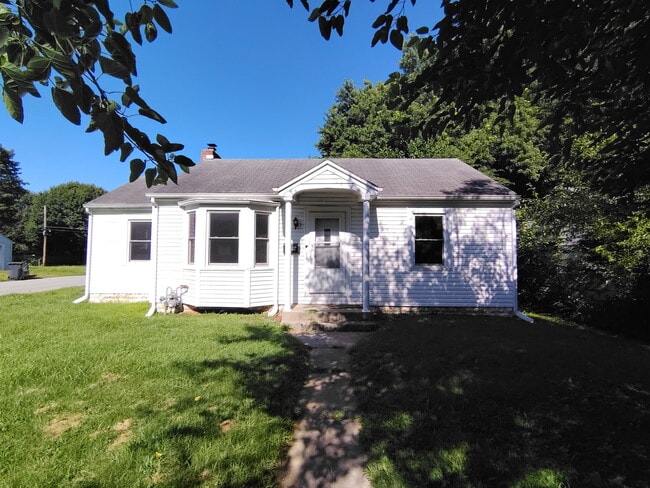 Photo - 1925 Euclid Dr