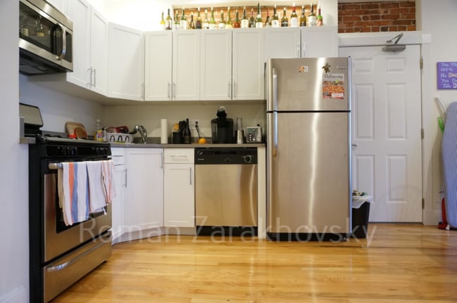 Photo - 10 Brainerd Rd Unit 35