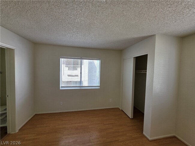Building Photo - 2200 Highpointe Dr Unit 201