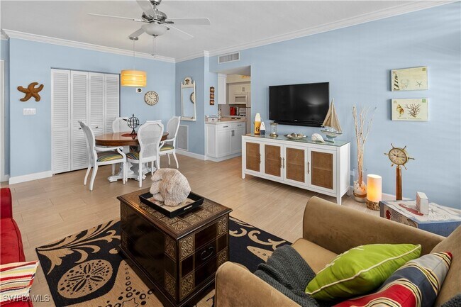 Photo - 240 Seaview Ct Unit 413