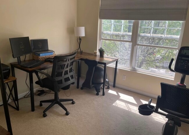 Photo - 423 New York St