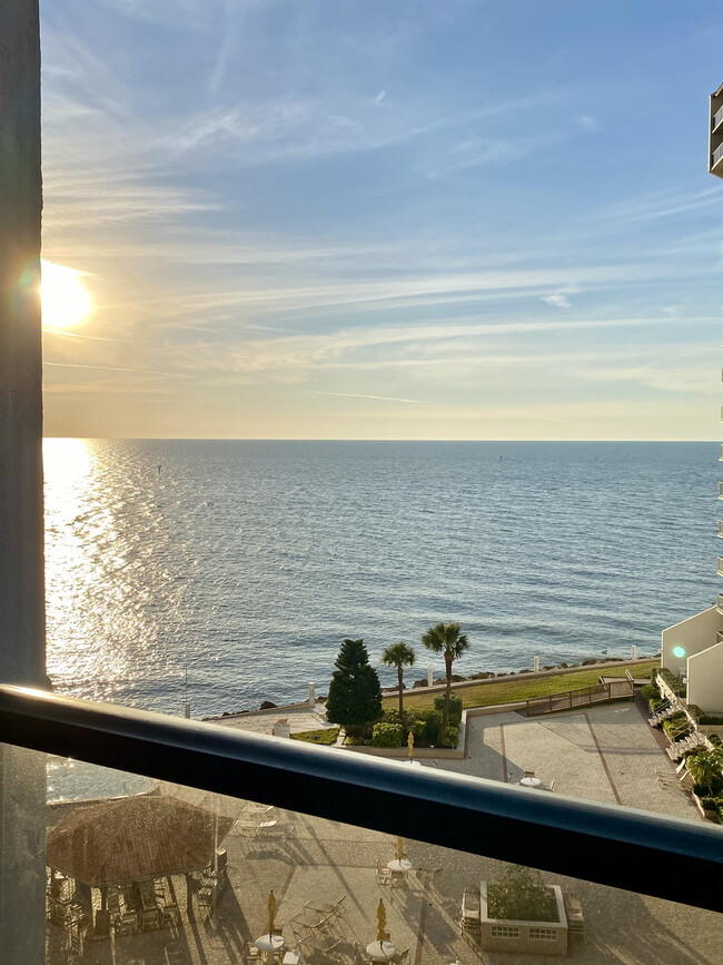 View of the Gulf of Mexico - 450 S Gulfview Blvd Unidad 801 Rental