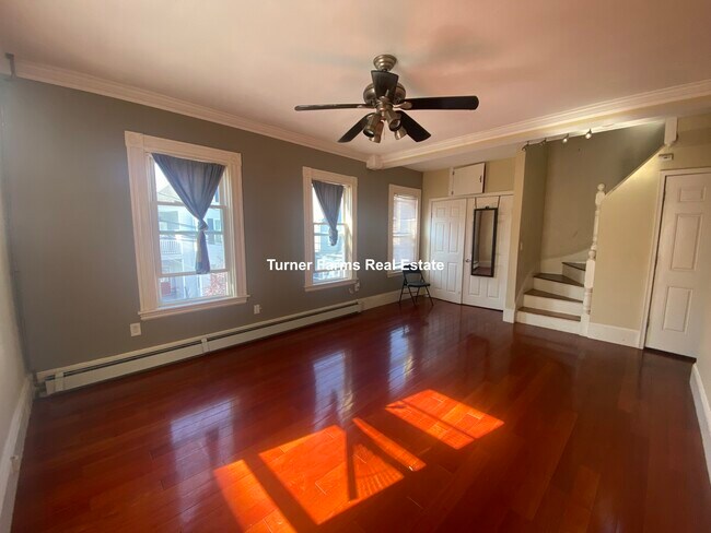 Building Photo - 67 Flint St Unit 2 Rental