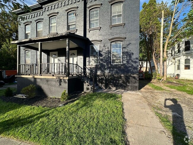 Building Photo - 36-38 Washington Street Unit 36 Rental