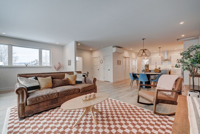 605 E Bryant St Unit SI ID1292391P