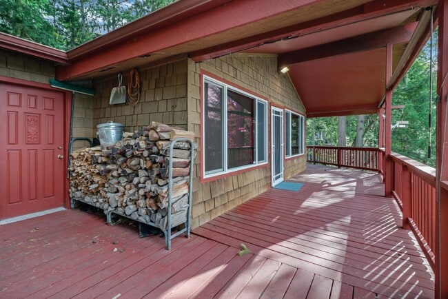 Photo - 22311 Overlake Loop SE