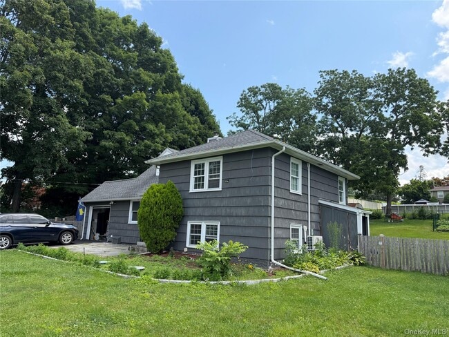 Photo - 3426 Gomer St