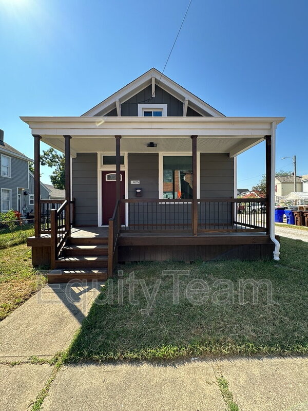 Building Photo - 625 Symmes Ave Rental