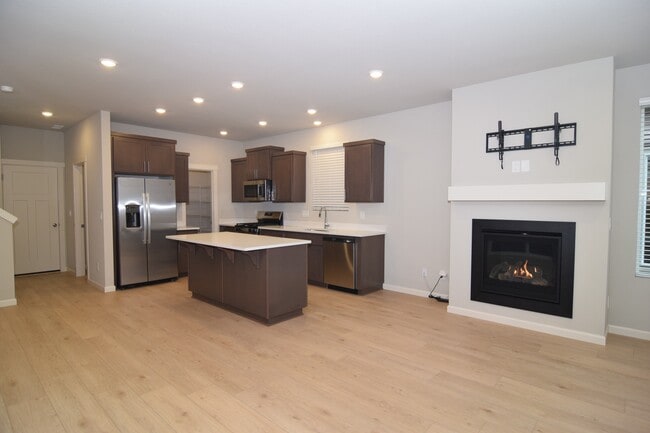 Photo - 8408 SE Quincy St