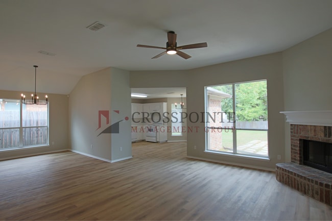 Photo - Available Now! Stunning 4 Bed 2 Bath Home in Flint, Tx! Whitehouse ISD!