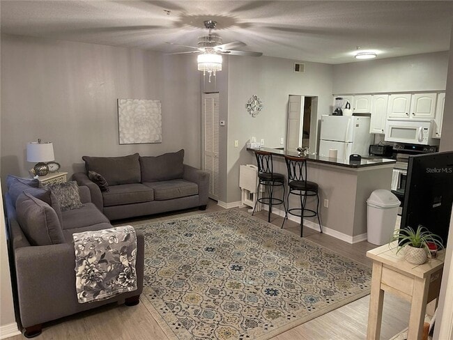 Building Photo - 10764 70th Ave N Unit 2207