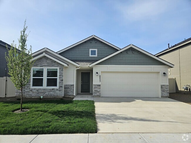 Building Photo - Brand New 3 Bed 2 Bath Home in West Meridi...