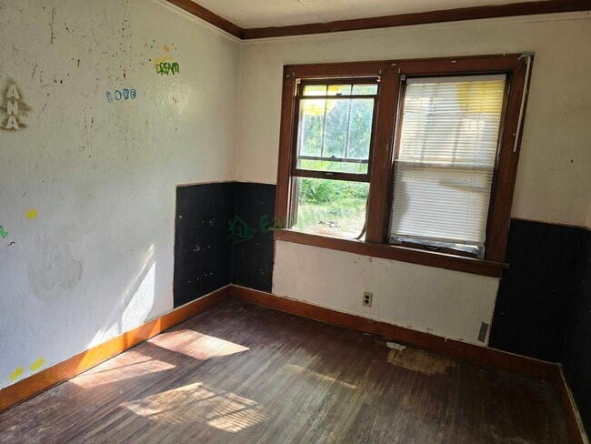 Photo - 2728 W Wyoming St