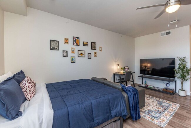 Photo - 2746 Central Pkwy Unit FL4-ID1261722P