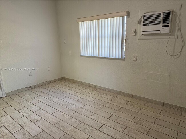 Photo - 8791 SW 34th St