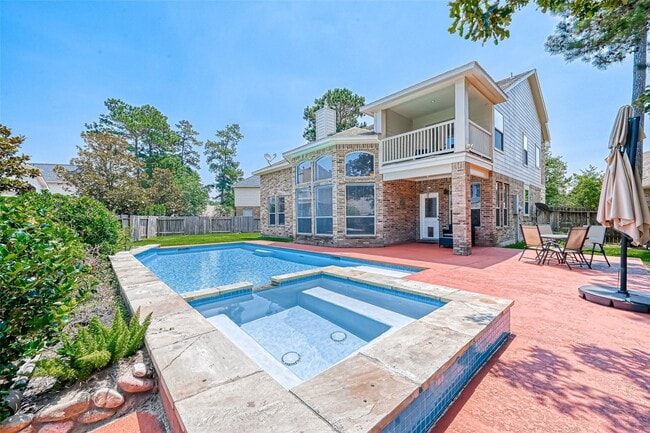 Building Photo - 26 Pomerelle Pl