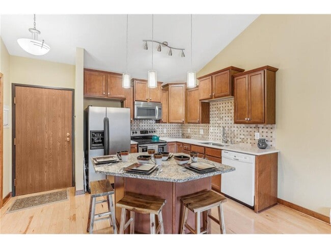 Photo - 3850 Plymouth Blvd Apartamento Unidad 318
