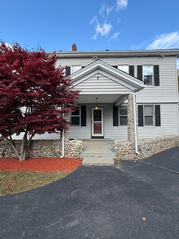 Photo - 70 Turnpike St Unit 1