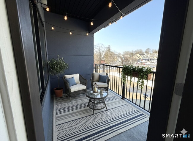 Photo - 414 Mather St