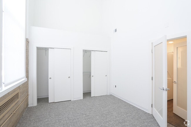 Photo - 801 N Broadway St Unidad 101