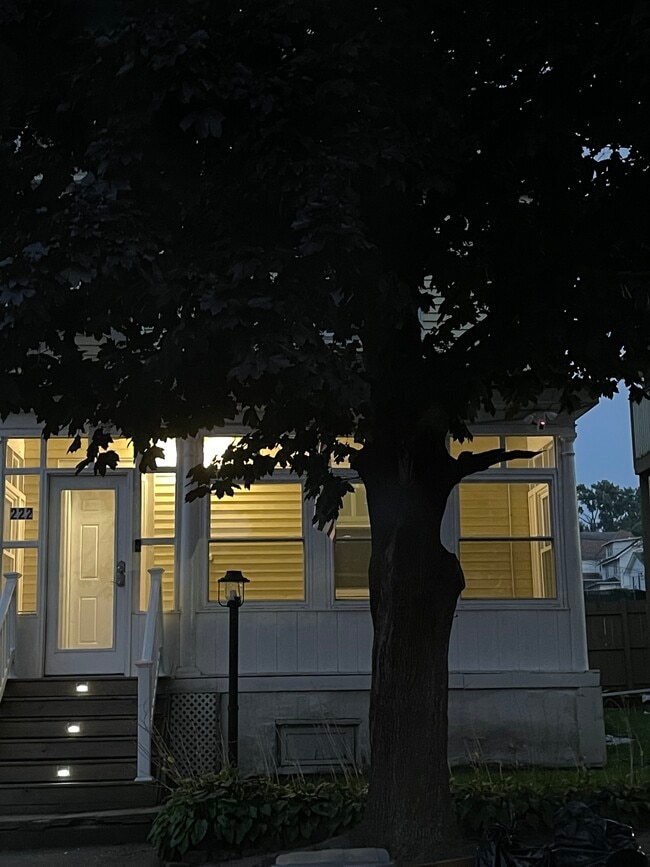 Photo - 222 Prescott Ave