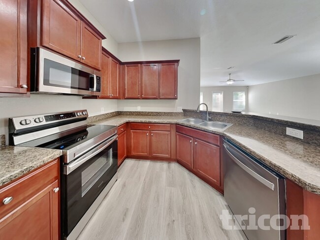 Photo - 6681 Freeport Dr