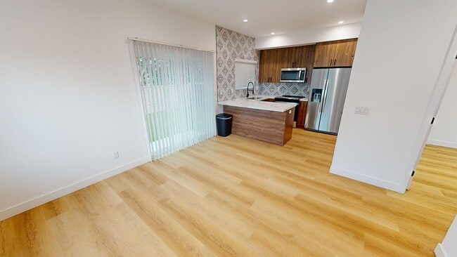 Photo - Prime SDSU Location