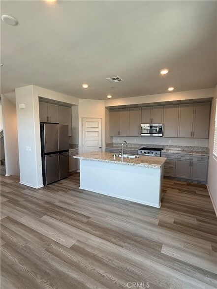 Photo - 40475 Melrose Dr