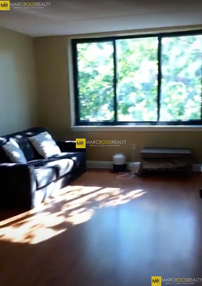 Photo - 85 Brainerd Rd