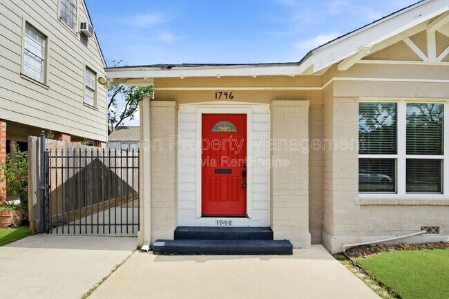 Photo - 1746 Colquitt St