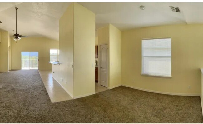 Photo - 1055 Venetian Dr