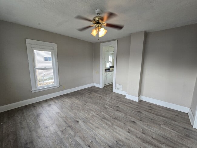 Photo - 1324 South St