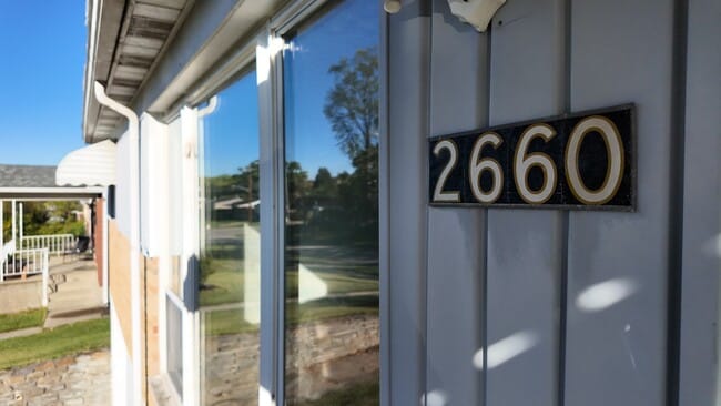 Photo - 2660 Sandhurst Dr