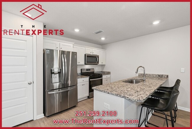 Photo - 2599 Cedarwood St