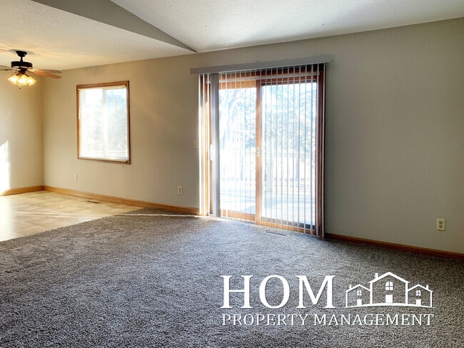 Photo - 127 Sandpiper Dr