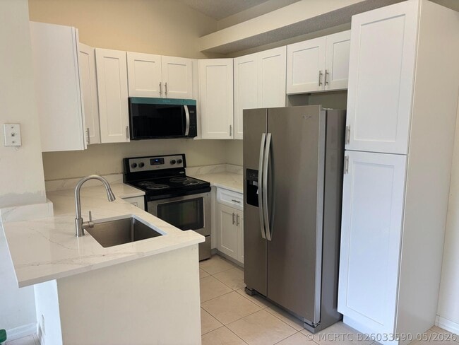 Building Photo - 701 Lyons Rd Unit 13206