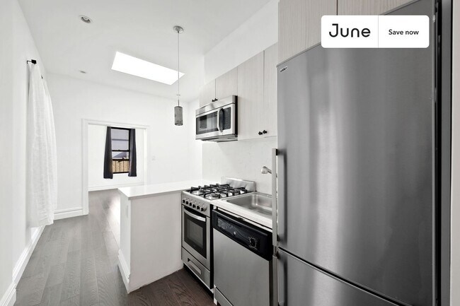 824 9th Ave Unit 6RN